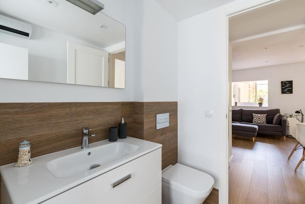 Apartamento Moderno En Triana 2 Dormitorios Y Aire Acondicionado Sevilla Buitenkant foto