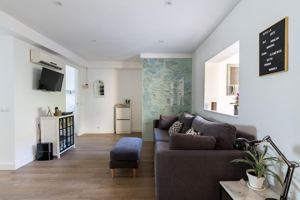 Apartamento Moderno En Triana 2 Dormitorios Y Aire Acondicionado Sevilla Buitenkant foto
