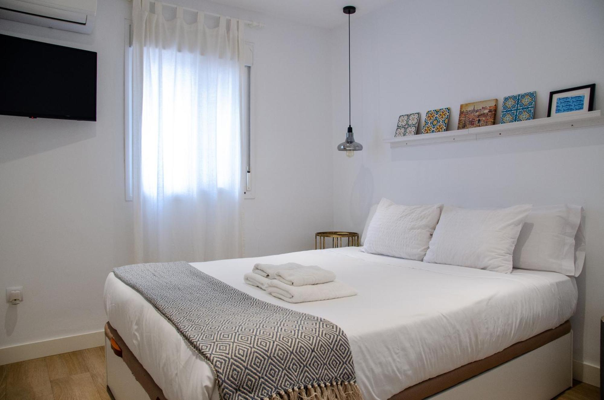 Apartamento Moderno En Triana 2 Dormitorios Y Aire Acondicionado Sevilla Buitenkant foto