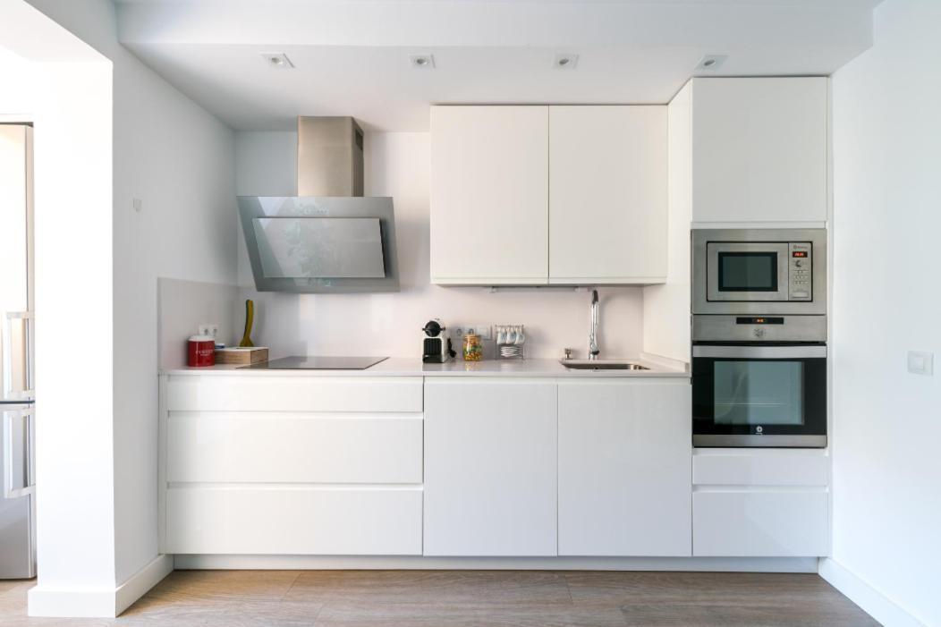 Apartamento Moderno En Triana 2 Dormitorios Y Aire Acondicionado Sevilla Buitenkant foto