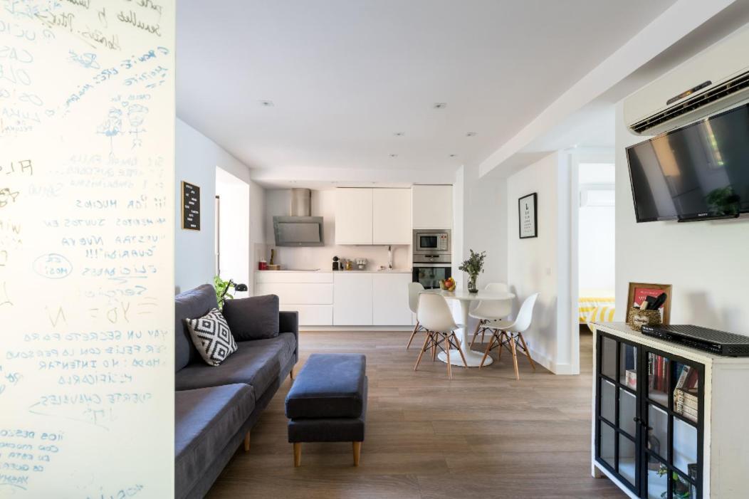 Apartamento Moderno En Triana 2 Dormitorios Y Aire Acondicionado Sevilla Buitenkant foto