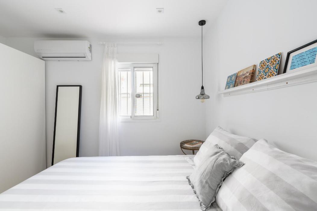 Apartamento Moderno En Triana 2 Dormitorios Y Aire Acondicionado Sevilla Buitenkant foto